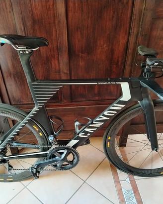 Bici Canyon Speedmax CF SLX