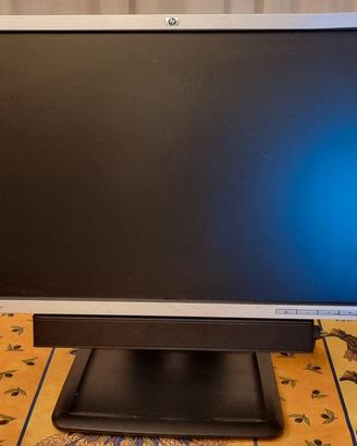 Monitor HP Compaq LA2205wg 22" con accessori