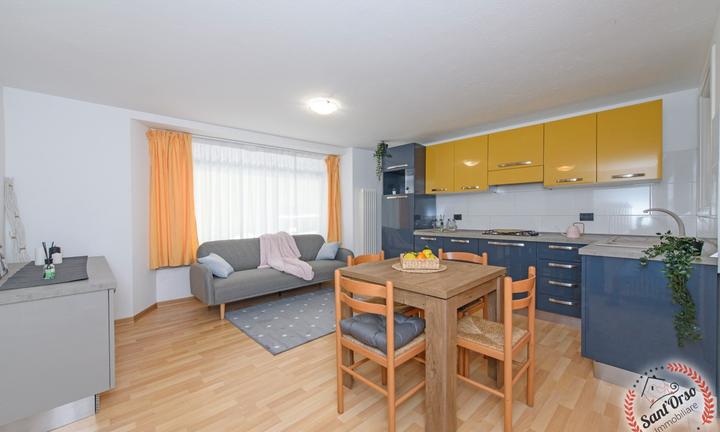 Monolocale arredato in centro paese a Quart