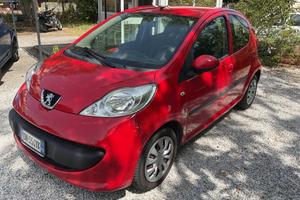 Peugeot 107 1.0 68CV 5p. Plaisir