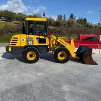 Pala gommata KOMATSU WA 75-3