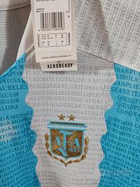 maglia argentina tributo Maradona 