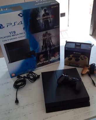Playstation 4 1TB nera+Nacon Pro Revolution