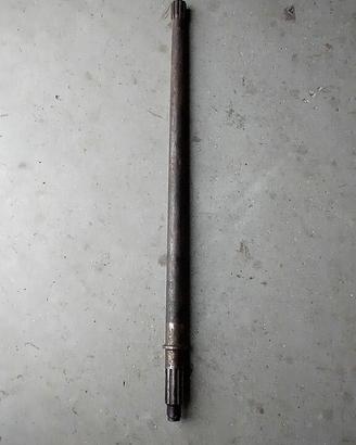 SEMIASSE FIAT 1100 TAXI usato senza cuscinetto T1