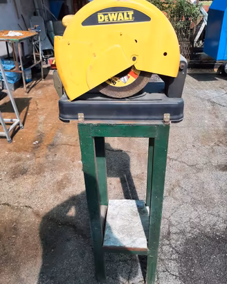 Troncatrice dewalt