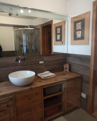 bagno in legno vecchio 3 ante 2 cass vano giorno