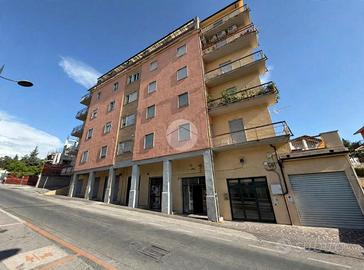 4 LOCALI A L'AQUILA