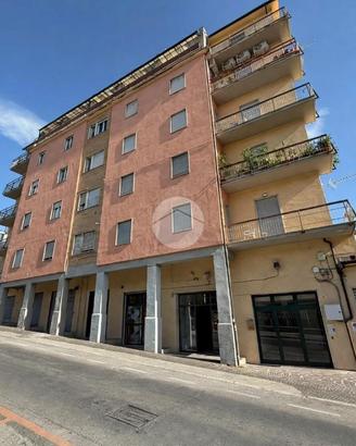 4 LOCALI A L'AQUILA