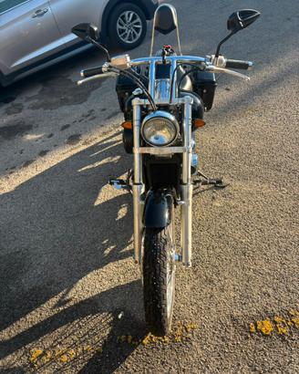 Honda shadow VT750