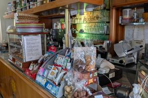 BAR centro città PICCAPIETRA