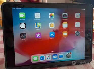 IPAD AIR 64 GB WIFI E CELLULAR SIM CON ACCESSORI