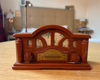Radio Silvan SX-86 stile retrò