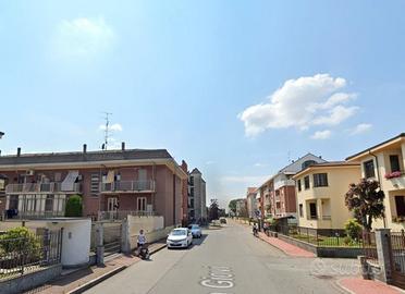 Trilocale con terrazzo a 420 euro - Vercelli