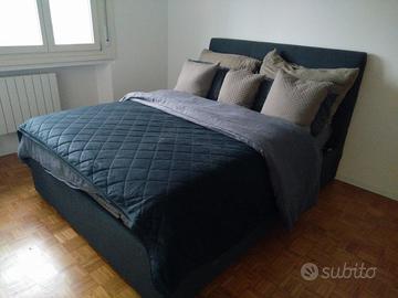 Letto matrimoniale IKEA