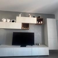 Parete attrezzata e madia scavolini