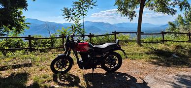 Royal Enfield HNTR 350 - 2025