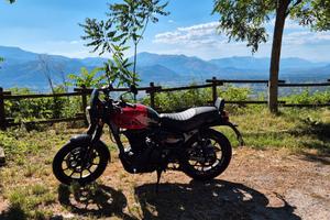 Royal Enfield HNTR 350 - 2025