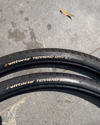 Copertoni VITTORIA TERRENO DRY