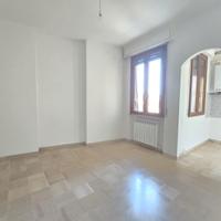 Appartamento di mq 120 con tre camere, Rif. UA/014