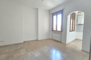 Appartamento di mq 120 con tre camere, Rif. UA/014