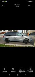 CHRYSLER VOYAGER