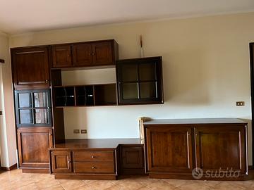 Parete attrezzata legno massello Salone