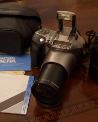 Macchina Fotografica Analogica OLYMPUS IS - 200
