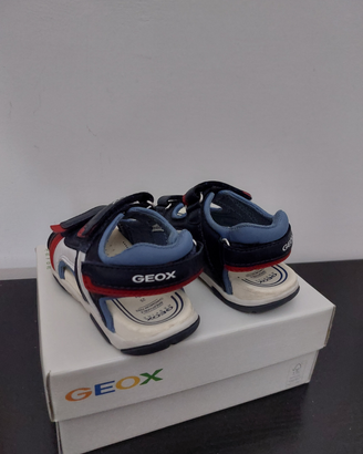 Sandali bambino geox n°25. Euro 8
