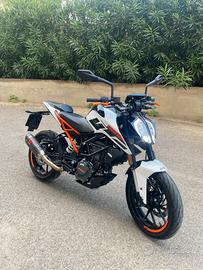 Ktm duke 125 2018