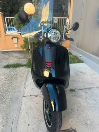 Vespa gts 300 hpe
