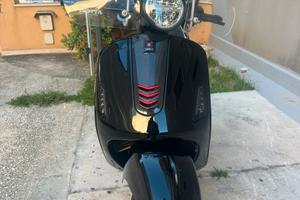 Vespa gts 300 hpe
