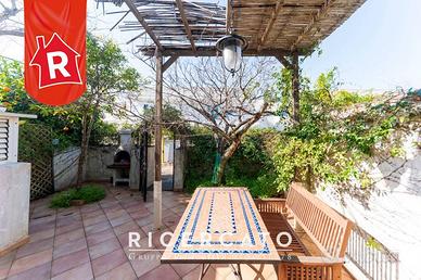 Villetta bifamiliare al piano terra a 800 mt dal m