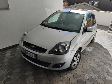 Ford Fiesta 1.4 solo 48.000 km Anno 2006