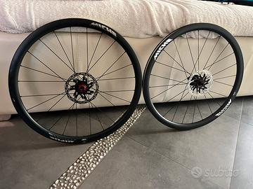 Miche Kleos rd 36 carbon disc