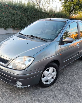 Renault Scenic Megane Evol. 1.6 16V Cat Sport Way
