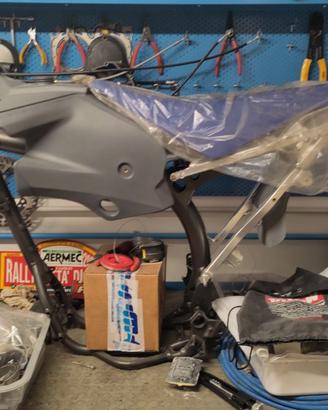 TELAIO - SERBATOIO - TELAIETTO HUSQVARNA TC 570