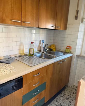 CUCINA E N.6 PORTE GRATUITE