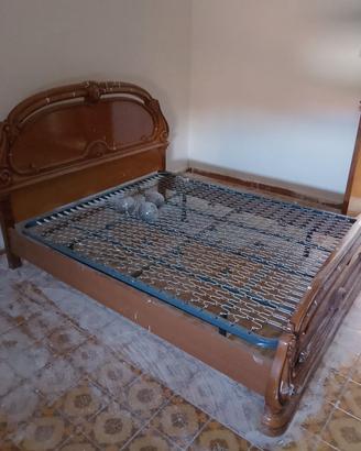 camera da letto legno massiccio  