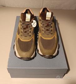 HOGAN HYPERACTIVE ALLACCIATO TG. 39