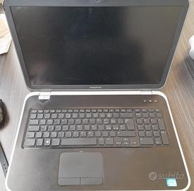 Notebook DELL Inspiron 17 pollici