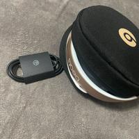 CUFFIE BEATS