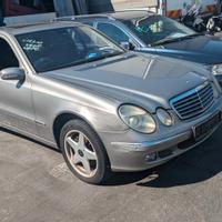 MERCEDES Classe E 2002-2009 320 CDI 4MATIC 4 Porte