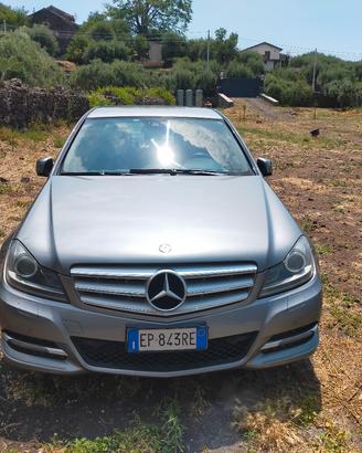 Mercedes Benz classe C 220