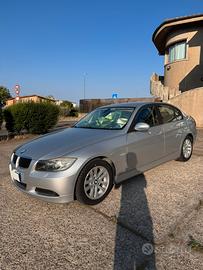 BMW 320d 163CV Futura
