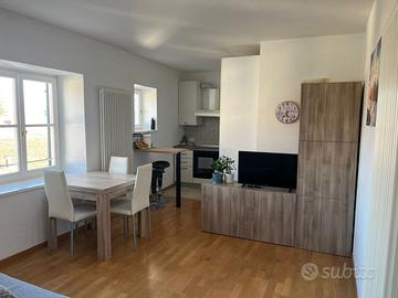 Ora (BZ) bilocale arredato