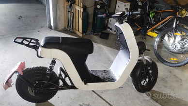 Scooter elettrico Me 6.0