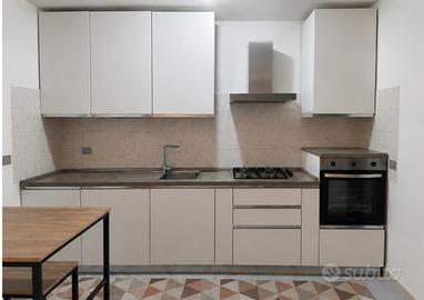 cucina moderna completa