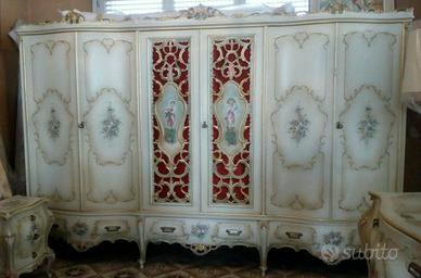 Armadio barocco veneziano