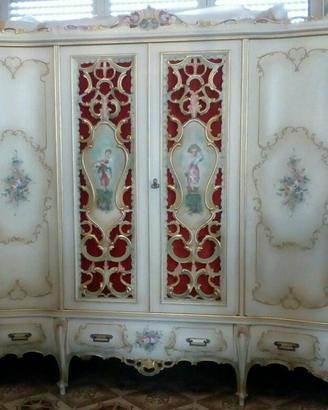 Armadio barocco veneziano