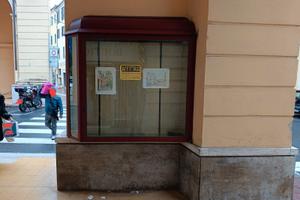 Bacheca espositiva portici oneglia